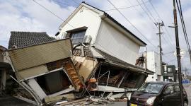 Una vivienda se desplomó en la prefectura de Kumamoto tras el terremoto de magnitud 7.1.