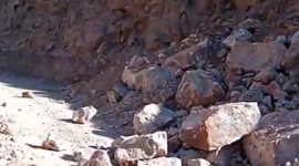 Nuevo deslizamiento bloquea el paso en la vía Cuenca-Girón-Pasaje