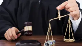 Las personas pueden denunciar actos de corrupción dentro del sistema judicial ecuatoriano