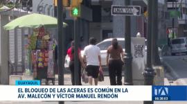 Conductores y peatones expresan su malestar ante el uso indebido del espacio público en Guayaquil. Un reportaje de Jazmín Solís