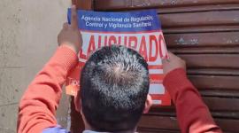 Personal del Arcsa clausuró tres restaurantes en Quito, en un operativo ejecutado el 30 de julio de 2026.