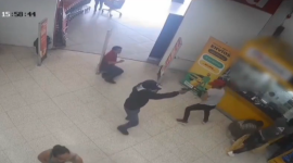 Asalto armado en empresa de servicios financieros en La Joya, Daule
