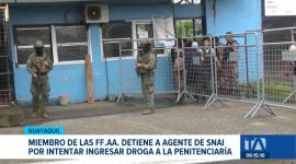 Capturan a agente del Snai intentando ingresar droga y celulares a la Penitenciaría del Litoral. Investigaciones registran que es tercera ocasión que incurre en dicha falta. Un reportaje de Catalina García
