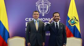 Daniel Noboa junto a Abelardo De La Espriella e una reunión bilateral en el marco de su ceremonia de posesión.