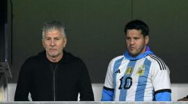 Jorge Messi (izq.) fue figura clave en los negocios de Lionel Messi.