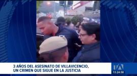 Fiscalía solicita difusión roja de Interpol para cuatro procesados por el crimen de Fernando Villavicencio. Con esta diligencia concluye la etapa evaluatoria y preparatoria de juicio. Un reportaje de Fausto Yépez
