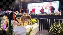 Su último acto fue proteger con su vida a su perro Salomón.