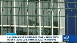 La pugna entre bandas delictivas que coordinan extorsiones desde la capital mantiene bajo zozobra a los habitantes de Playas y Posorja. Un reportaje de Catalina García