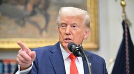 Trump amenaza con bombardear Omán por negociaciones con Irán