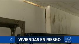 Expertos piden exigir el cumplimiento de las normas de edificación tras un estudio realizado a 3 mil inmuebles en la urbe porteña. Un reportaje de Astrid Singre
