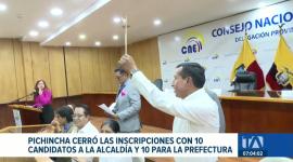 La fase de registro electoral culminó oficialmente en la capital. Diez aspirantes buscarán al alcaldía de Quito y diez competirán por la Prefectura de Pichincha. Un reportaje de Belén Merizalde