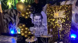 Fiesta con temática de Pablo Escobar en el cantón Santa Lucía.