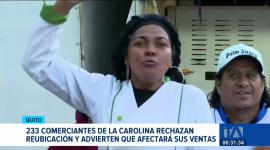 Los vendedores autónomos autorizados del parque aseguran que ser movidos de sus puestos habituales dejará el paso libre a las ventas informales. Un reportaje de Nathalie Jiménez