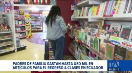 Un informe detalla los elevados costos para equipar a los estudiantes en el nuevo año lectivo. Un reportaje de Ismenia Solórzano