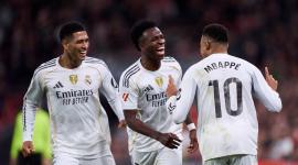 Bellingham, Vinicius y Mbappé en un partido con el Real Madrid.