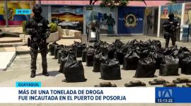 Agentes antidrogas interceptaron el cargamento en el puerto de Posorja, el cual pretendía ser enviado a través de contenedores hacia México. Un reportaje de Catalina García