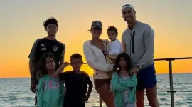 Georgina Rodríguez habría adoptado a los tres hijos mayores de Cristiano Ronaldo.
