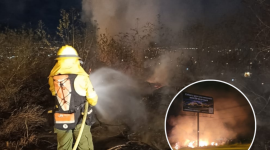 Bomberos de Quito atendieron el incendio en la autopista General Rumiñahui a la altura del Puente 7.