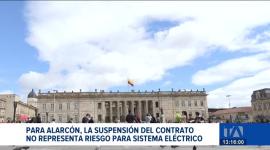 La entidad detuvo el proceso de renovación para la barcaza eléctrica a las puertas del estiaje, mientras el país adquiere energía a 33 centavos el kilovatio hora. Un reportaje de Astrid Singre