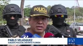 El hecho registrado al norte de la ciudad dejó además dos personas heridas; la Policía ubicó en Pascuales la furgoneta utilizada por los atacantes. Un reportaje de Camila Guevara