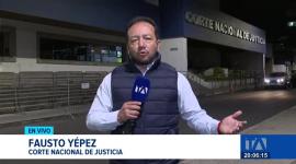 La sentencia alcanza también a su esposa, su hija y otros involucrados por el pago de millonarios sobornos; la causa vincula a 20 procesados. Un reportaje de Fausto Yépez