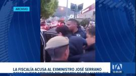 Según el expediente, el exfuncionario habría filtrado la agenda del candidato a los sicarios usando inteligencia policial; suma otras denuncias. Un reportaje de Catalina García