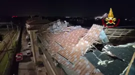 Docenas de personas resultaron heridas tras un tornado y granizo en la ciudad del norte de Italia, Cremona.