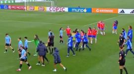 Jugadoras de las selecciones Sub-20 de Chile y Uruguay protagonizaron una violenta pelea.