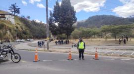 Este 13 de septiembre, la AMT ejecuta cierres viales en el sector del redondel de Cumandá, en Quito.