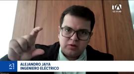 El cese de importación desde Colombia durante ocho días y un aumento de demanda de 500 megavatios comprometen la situación eléctrica. Un reportaje de Belén Merizalde