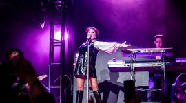 Alejandra Guzmán durante uno de sus conciertos en Texas.