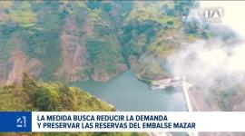 La suspensión del servicio busca aliviar la demanda del sistema eléctrico nacional ante las severas condiciones del estiaje que atraviesa el país. Un reportaje de Brigette Mancheno
