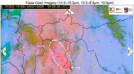 La nube de ceniza del Sangay cambió de dirección hacia el norte y noroccidente, con posible afectación en Cebada, Guamote y Riobamba.