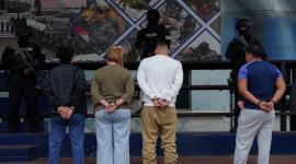 Siete médicos que fueron detenidos este lunes 21 de septiembre de 2026 acusados de favorecer a criminal albanés, no fueron procesados.