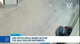Pese a que no lograron consumar el delito, comerciantes del sector denuncian el incremento de la inseguridad y piden patrullajes nocturnos. Un reportaje de Camila Guevara