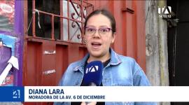 Moradores reportan malestar en la circulación; la multa por mal estacionamiento equivale al 10% del salario básico unificado. Un reportaje de Nathalie Jiménez