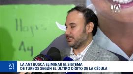 La entidad proyecta lanzar una plataforma en línea antes de fin de año para agilizar la obtención y renovación de los documentos. Un reportaje de María Gracia Chacón