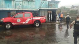 Intensas lluvias en Quito provocaron la crecida del cauce en la quebrada de Caupicho la tarde de este jueves 24 de septiembre de 2026.