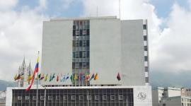 El Banco Central del Ecuador dio a conocer el incremento del riesgo país de Ecuador tras un cambio en la dirección del Ministerio de Desarrollo Económico.