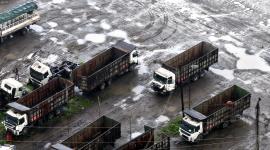 Las lluvias saturaron los campos de caña y obligaron a suspender anticipadamente la zafra en ingenios de Guayas y Cañar, dejando miles de hectáreas sin cosechar.