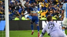 Enner Valencia en una de las celebraciones cuando anotó el hat trick
