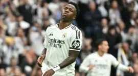 Vinicius en un partido con la camiseta del Real Madrid.
