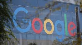 Google rectifica y mostrará más enlaces de noticias y artículos en sus resultados de búsqueda con IA