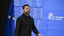 El presidente de Ucrania, Volodymyr Zelensky, en una rueda de prensa en la cumbre de la Unión Europea.