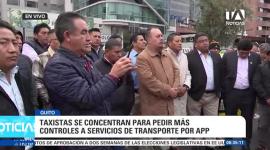 Representantes del gremio amarillo se congregaron en el norte de Quito para manifestar su rechazo a la operación de plataformas digitales de transporte y demandar mayores operativos de control a las autoridades. Un reporte de Stephany Paz