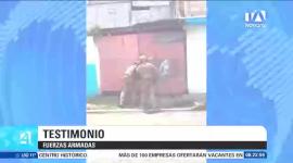 Operativos militares desplegados en distintas provincias permitieron la incautación de municiones, droga y armamento en paredes falsas, además de la liberación de víctimas de secuestro. Un reportaje de Camila Guevara