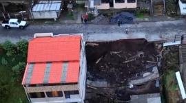 Un muro colapsó en el sector de la Argelia Baja, en el sur de Quito.