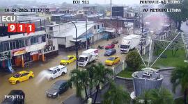 Andrés de Vera, la avenida Manabí y la calle 5 de Junio registraron dificultades para circular.