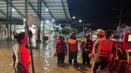 Ante el desbordamiento del río Chaguana, la Secretaría de Riesgos identificó a las familias afectadas en El Oro