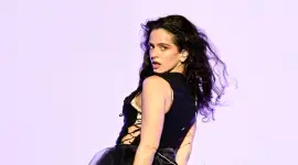 Rosalía y Daddy Yankee figuran entre los primeros artistas confirmados para actuar en los Latin Grammy 2026.